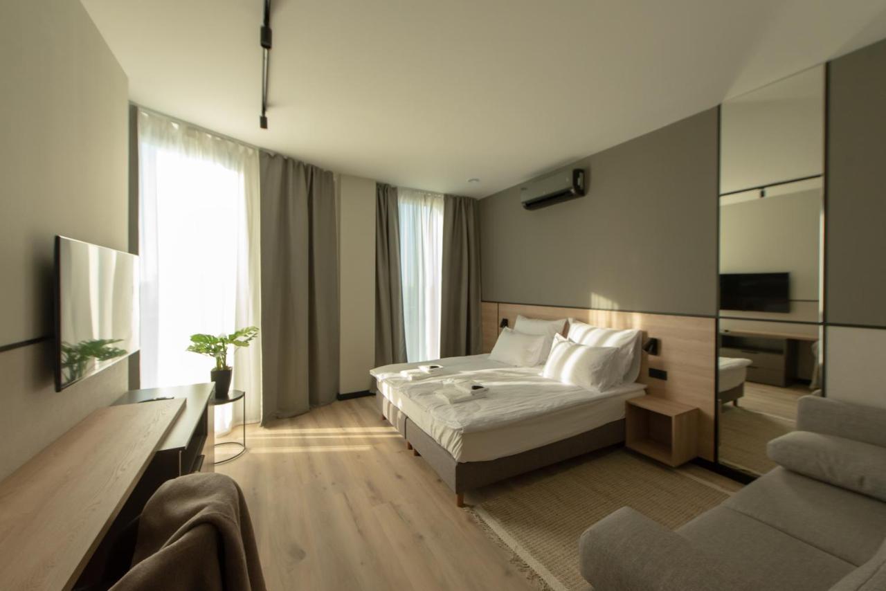 Sarnia Point Apartamenty Prestige فروتسواف المظهر الخارجي الصورة