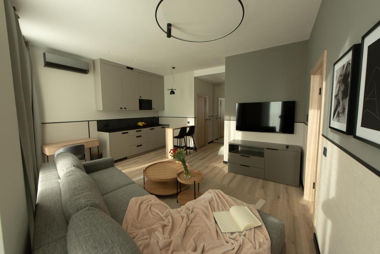 Sarnia Point Apartamenty Prestige فروتسواف المظهر الخارجي الصورة